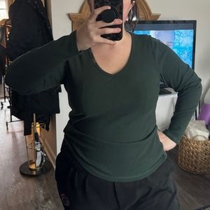 Old Navy Plush Long Sleeve V-Neck Size XL